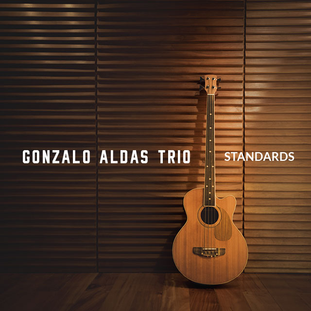 Standards (Gonzalo Aldás)
